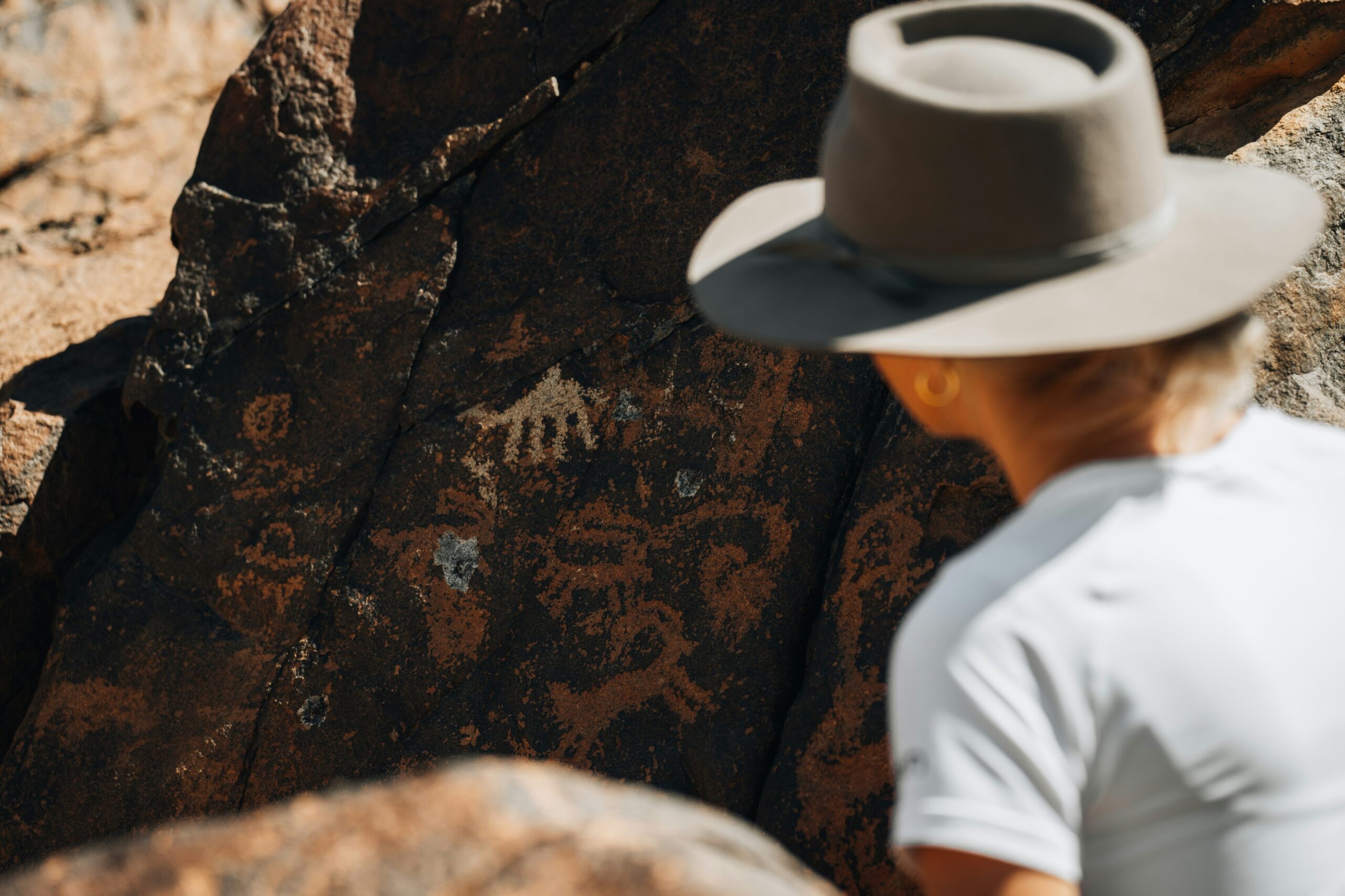 neom-EBFMLYND2fU-unsplash_archealogical